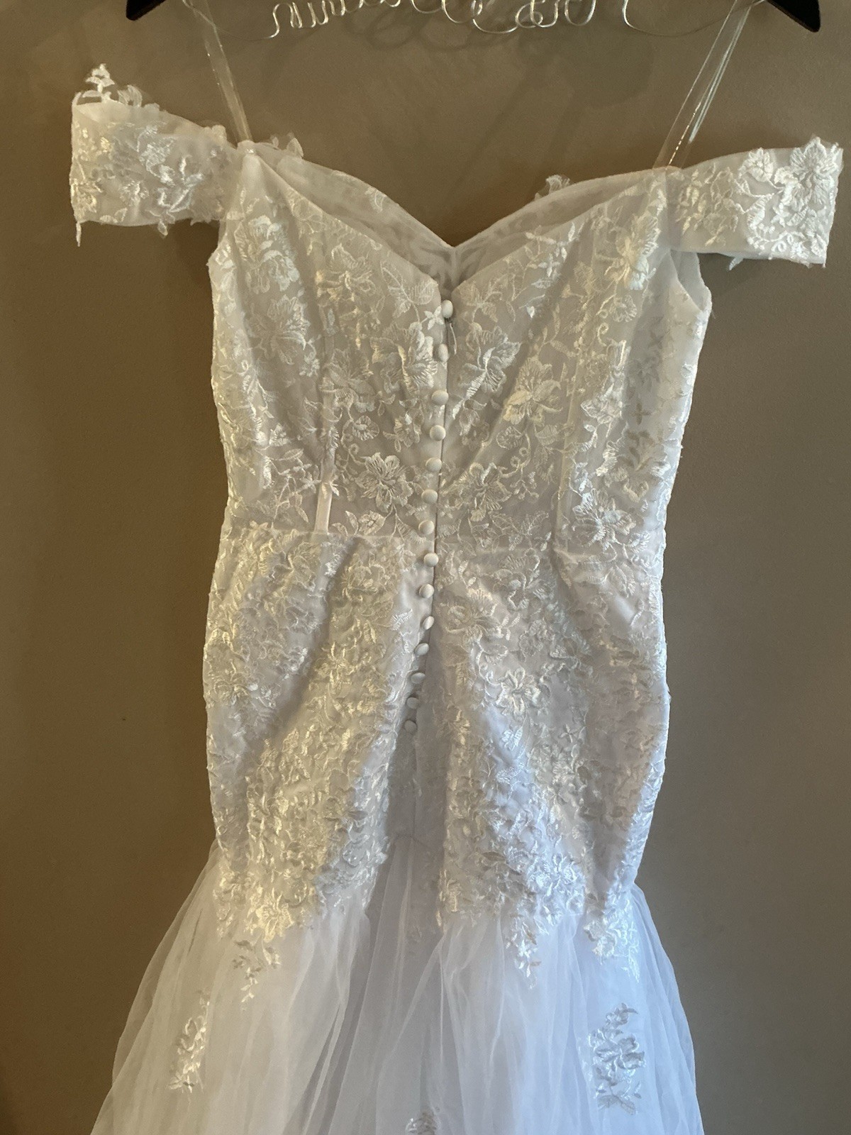 Brand New Wedding Bridal Lace Fitted Mermaid Style Dress size 10