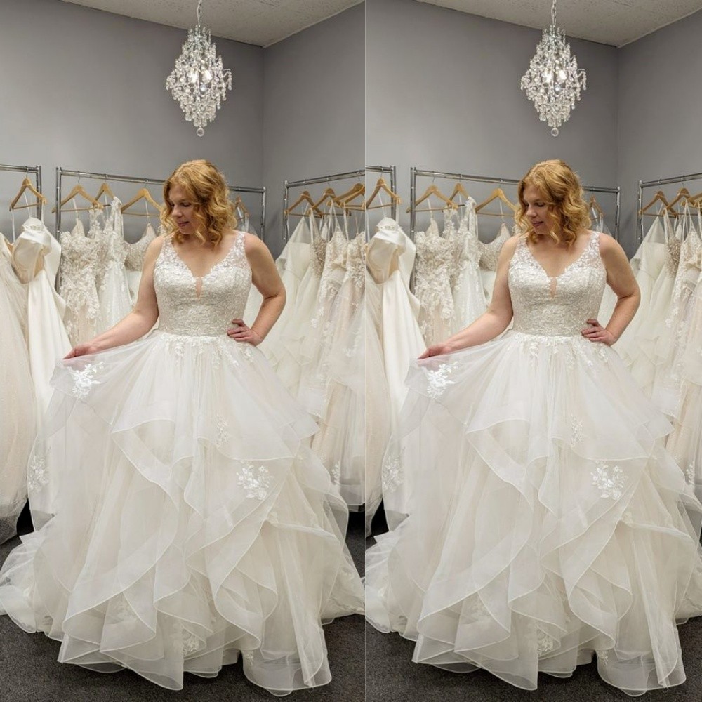 Elegant Wedding Dresses V Neck Sleeveless A Line Sweep Train Plus Bridal Gown