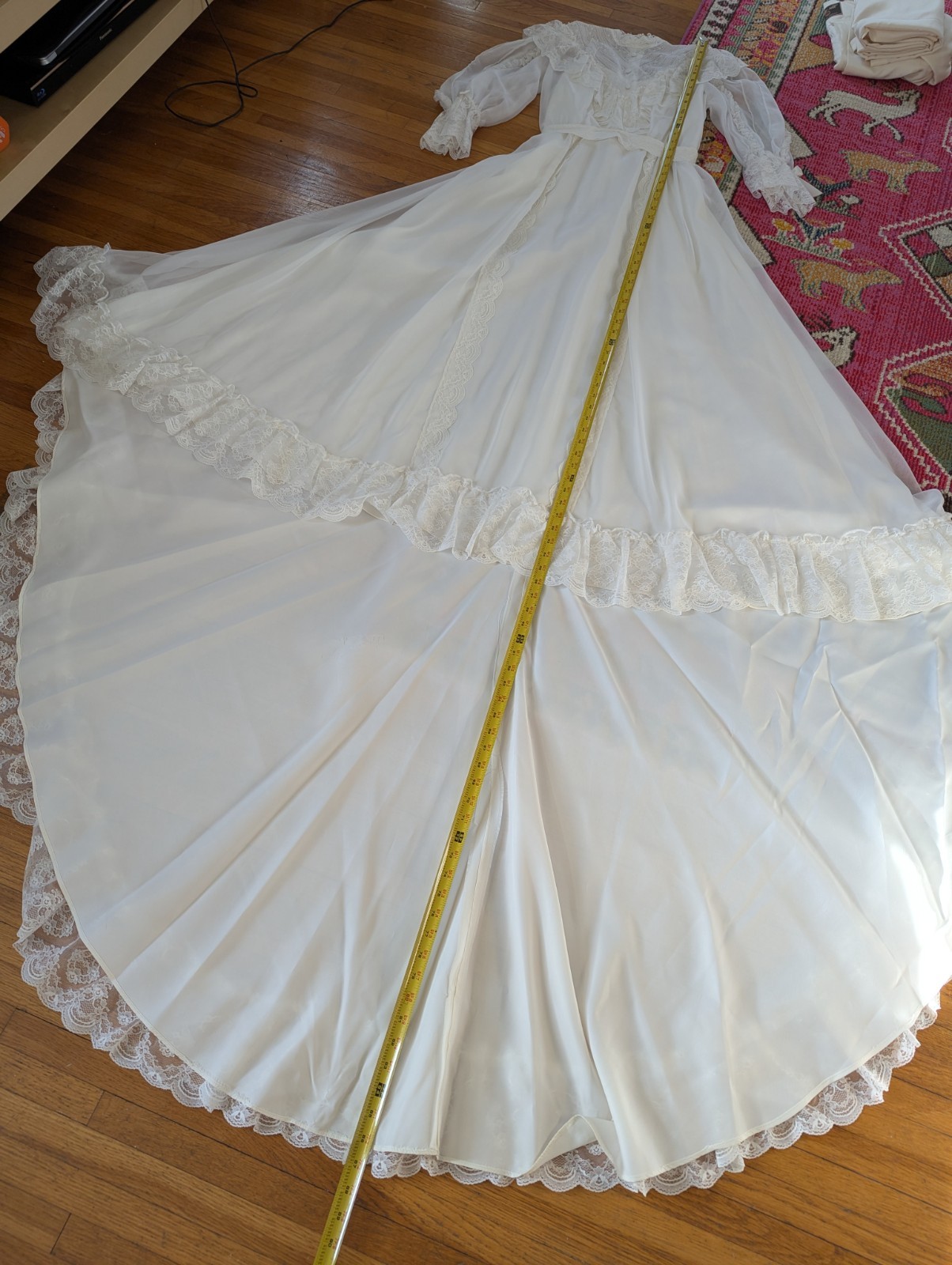 VTG Ethereal 1970s Ruffle Lace High Neck White Prairie Dress / Wedding Gown 4
