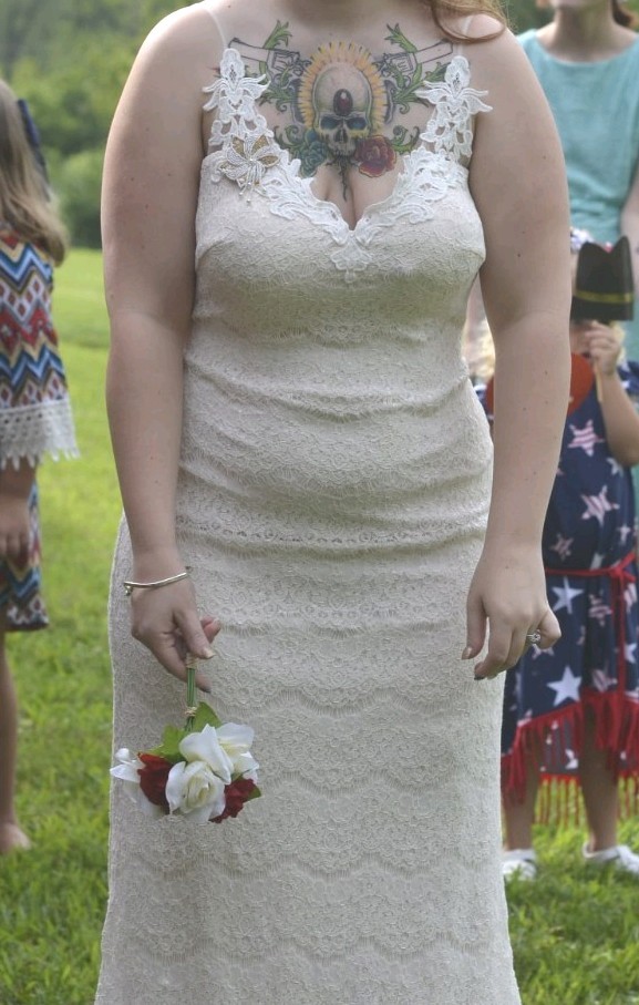 White Lace Wedding Dress Size 9