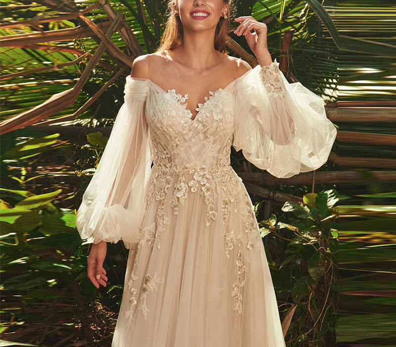 Elegant Tulle Appliques Wedding Dresses Puff Sleeves A-line Bridal Gown Backless