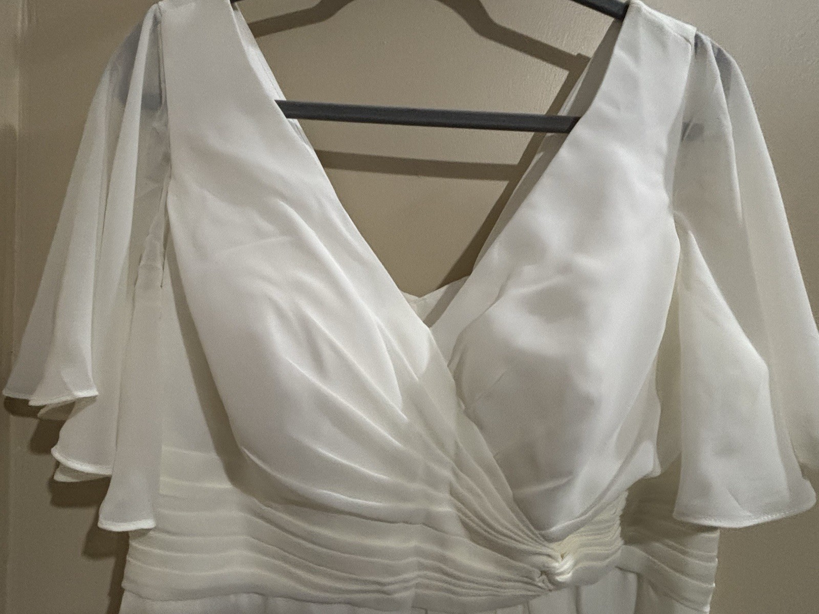 NWT Ivory Wedding Dress Flutter Sleeves Lace Up Back Pockets Romantic Bridal