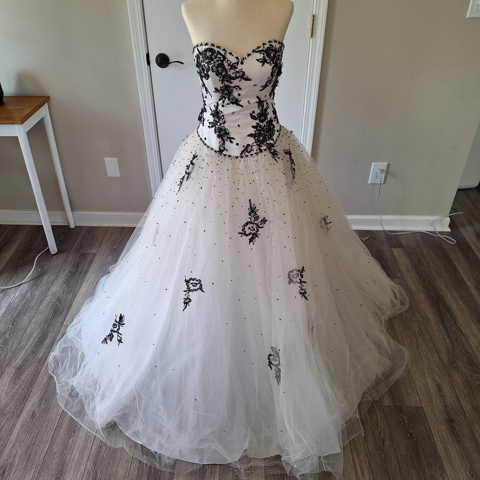 Sz 5/6 Morilee Ball Gown Wedding Dress: Black Embroidery, Corset Back, Tulle