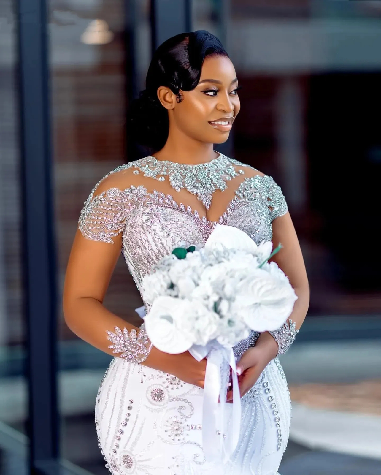 Lace Luxurious Mermaid Wedding Dress Flowers Crystals Tiers Satin Bridal Gowns