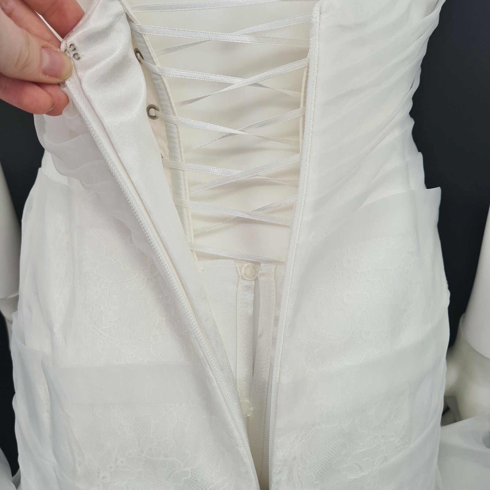 AUGUSTA Jones Strapless Lace Trumpet Mermaid Wedding Dress Size 12 Vintage