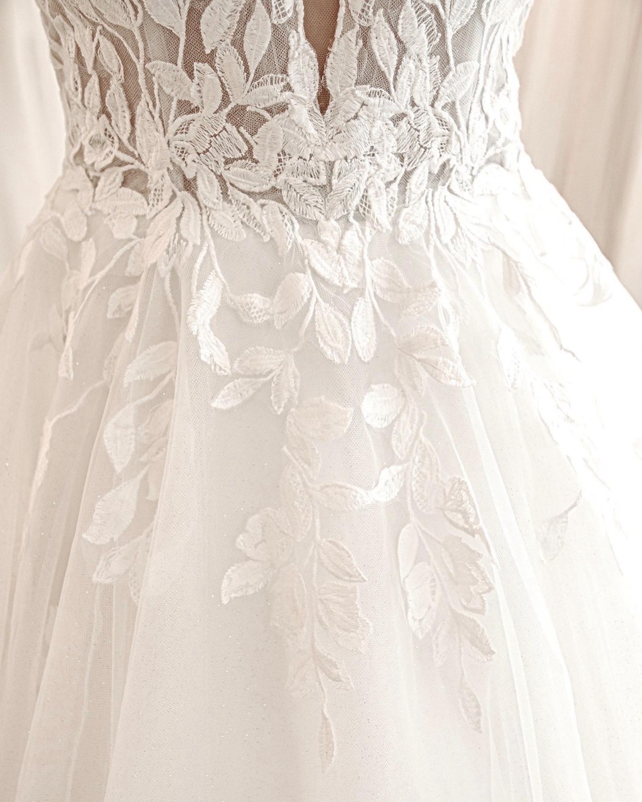 Princess Leaf Lace Wedding Dress 34 36 38 40 42 44 46 48 Plus Size Strappy