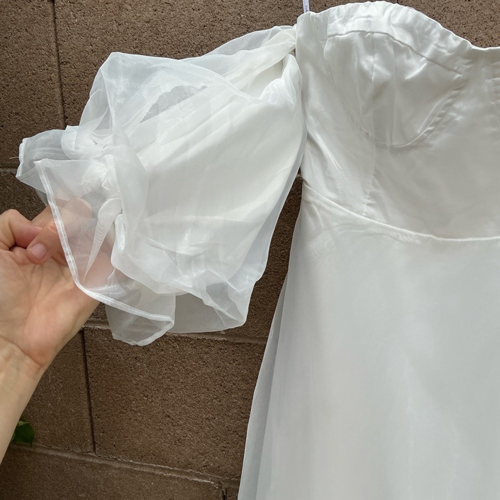 NWT Lulu’s True Excellence Bustier Off-The-Shoulder Maxi Wedding Dress Small