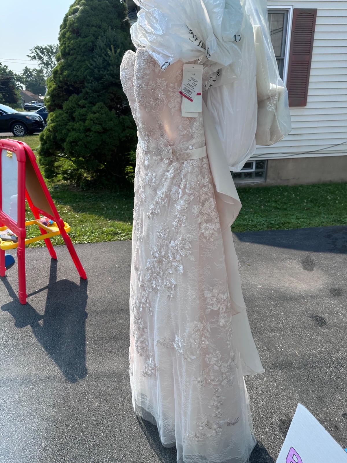oleg cassini wedding dress size 12