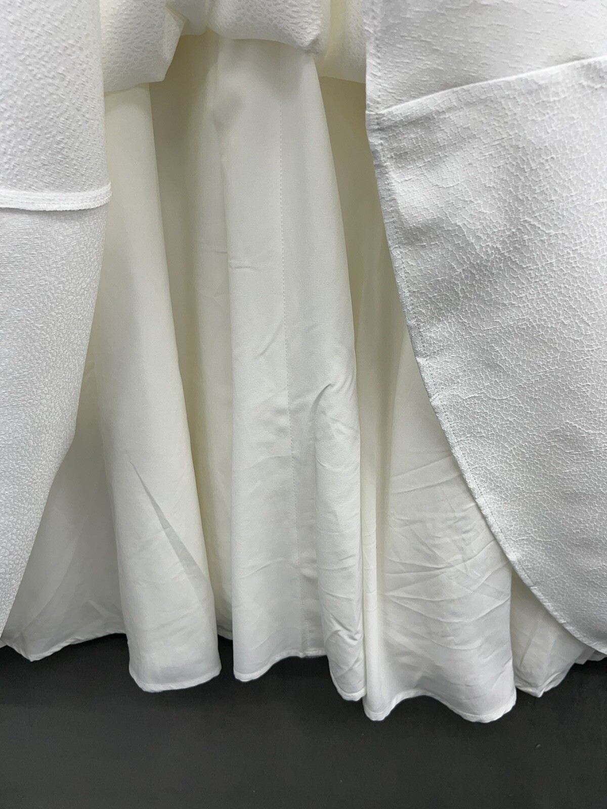 Torrid Women’s 18 Wedding Gown Dress Off White Jacquard Sweetheart Corset Back