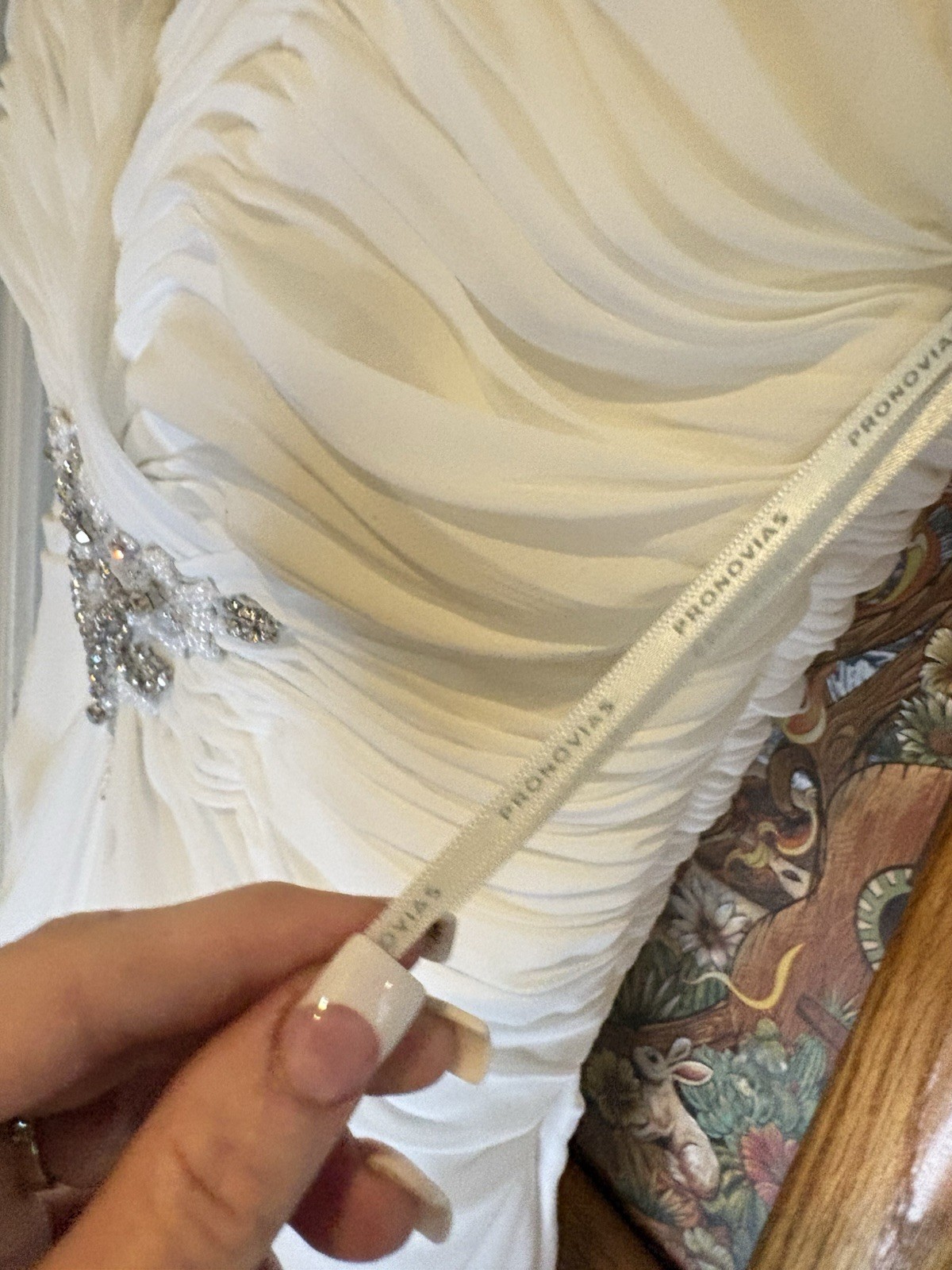 Pronovias Ivory Chiffon Sweetheart Sheath Ruched Beaded Wedding Dress 2 Zip