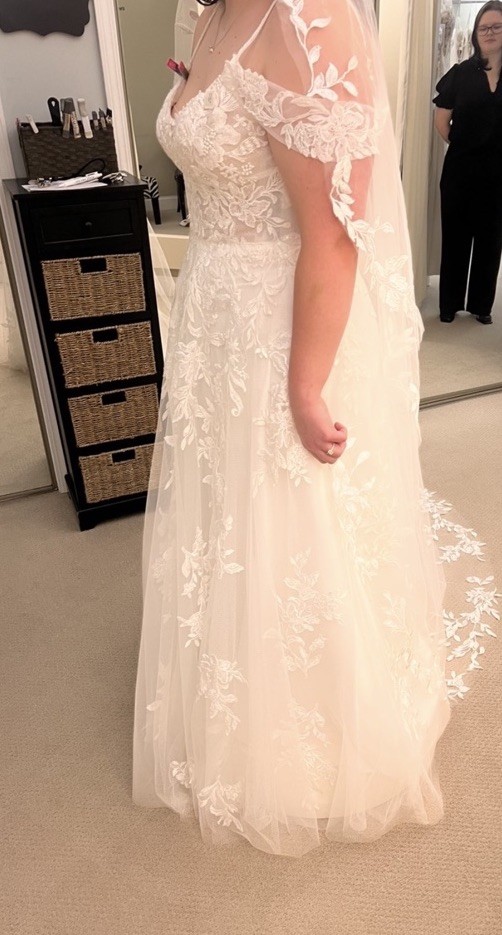 Stella York 7447 Ivory Lace Embroidered Off-Shoulder A-Line Full-Length Dress 16