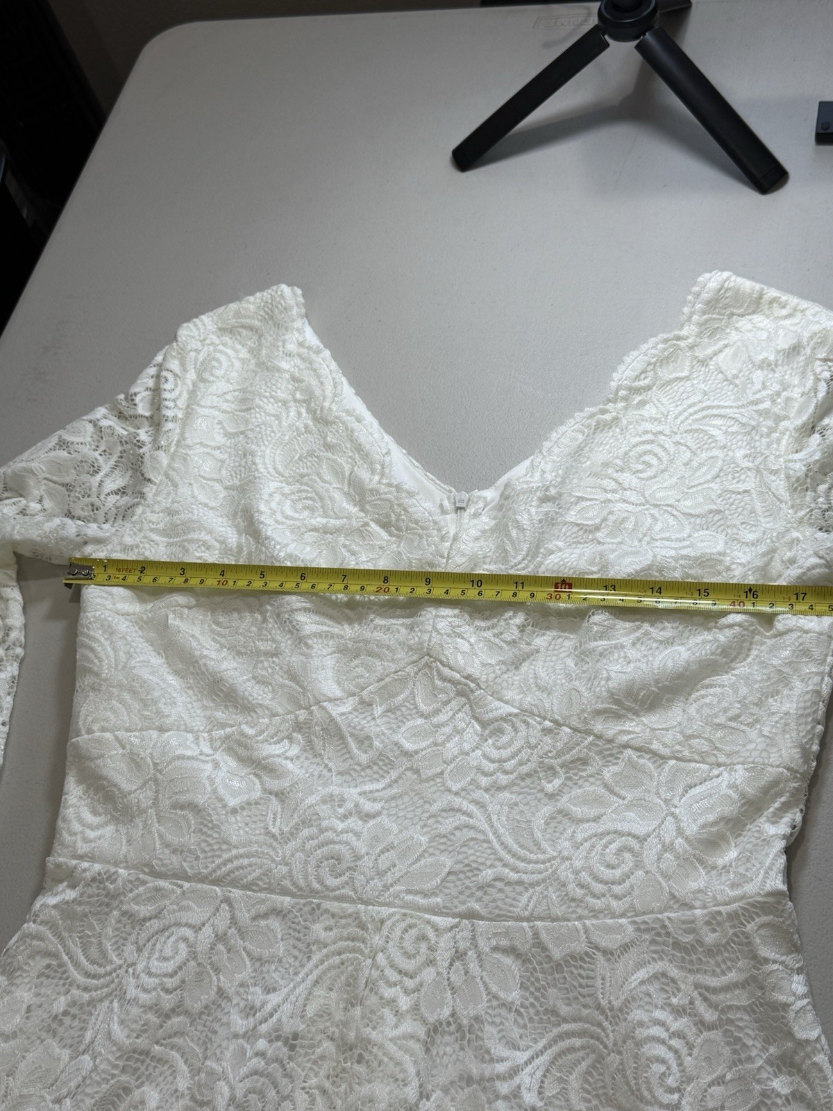 Wedding Lace White Dress Size XL Vow Renewal White 3/4 Sleeve Mid calf Length