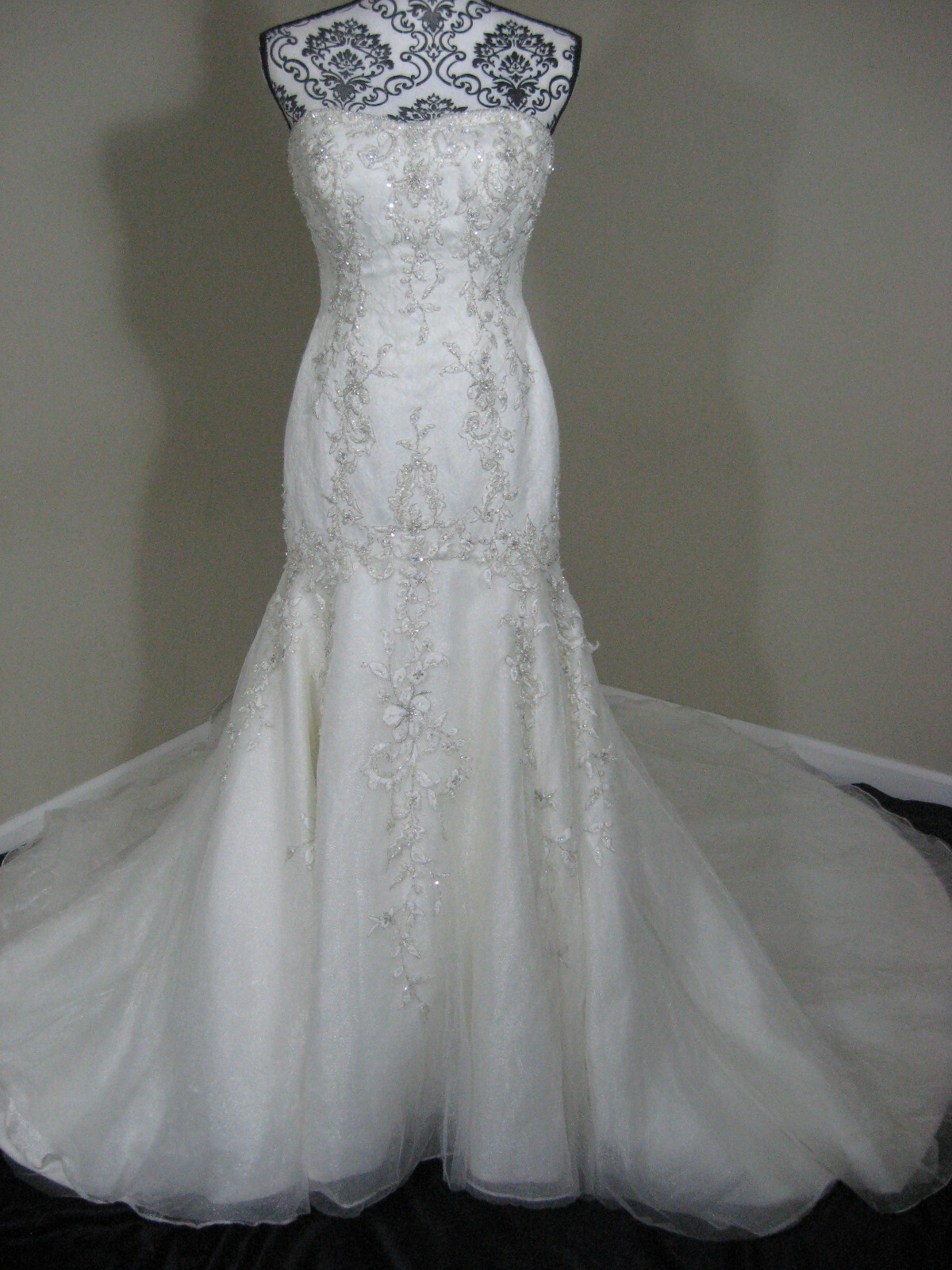 White Pure Couture Jodi Moylan 6 Ivory Tulle Sparkle Lace Ball Gown Beaded Train