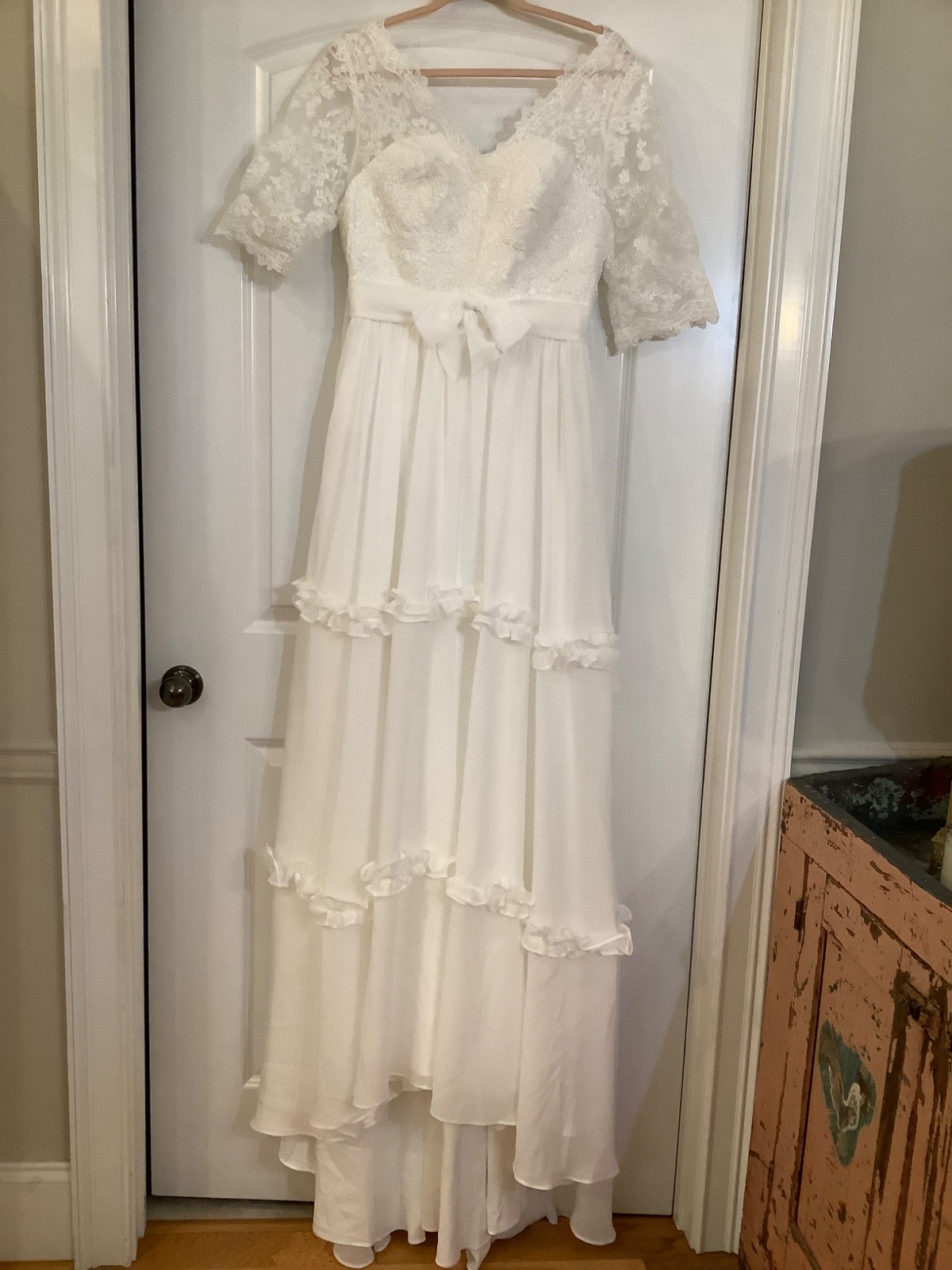 Size 12 White Lace Chiffon New Full-Length Wedding Dress