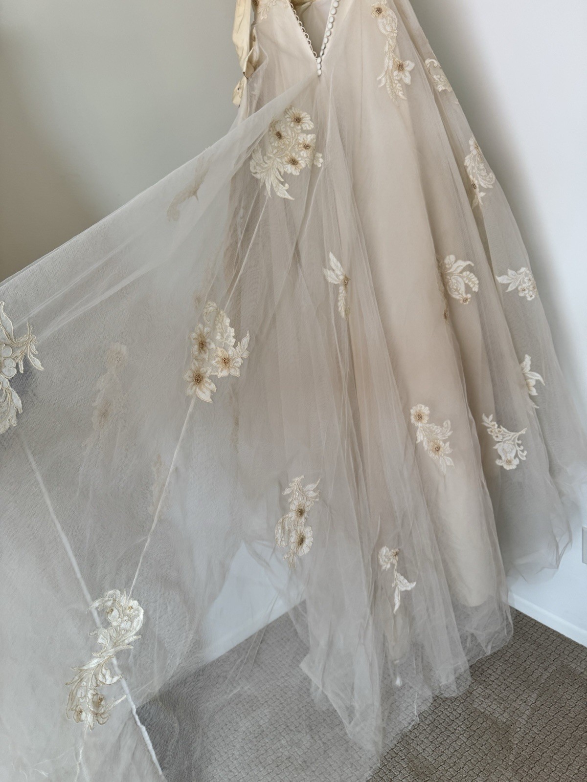 Bianchi 1950s Ivory Full-Length Wedding Dress pearl embellished