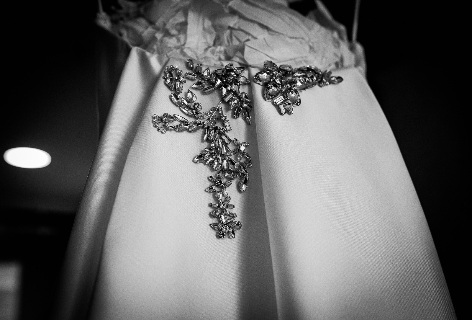 STUNNING Amsale Custom-Made Wedding Gown Size 10 (fits like 8)