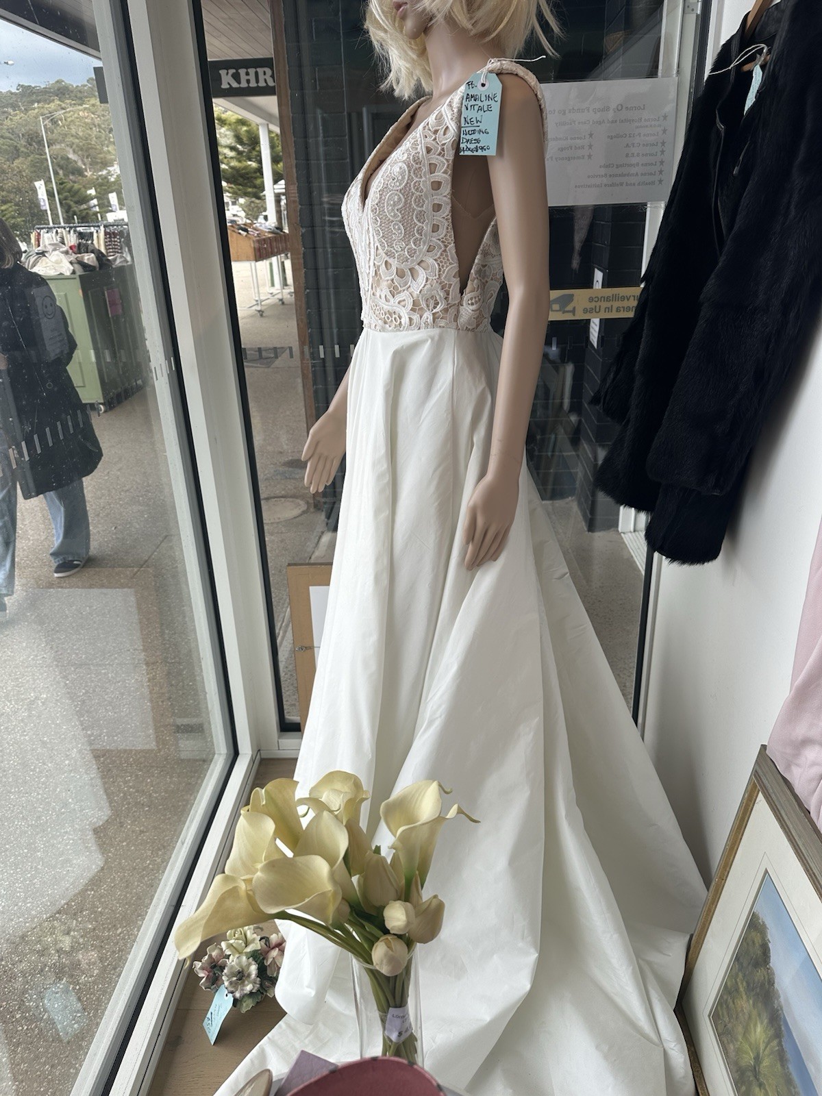 New handmade White/Ivory Lace satin Wedding Dress size S-M in original cover.