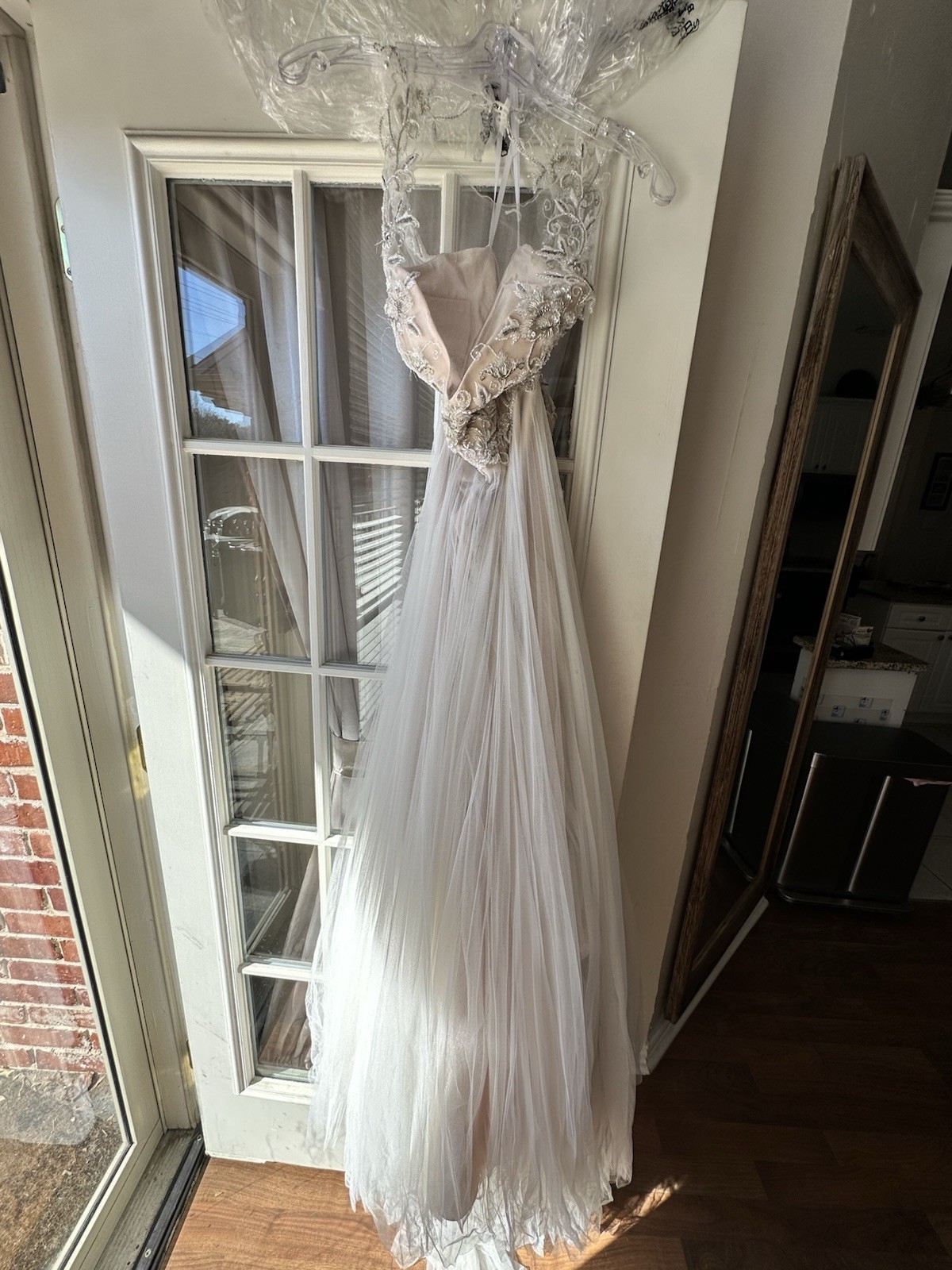 New Sample Gown Size 12 Unaltered Watters Wessex Gown Wedding Dress