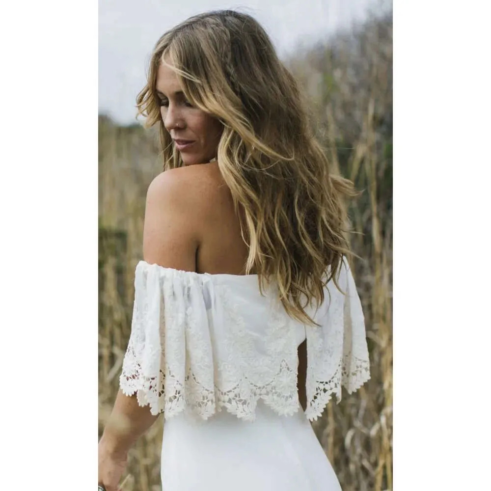 Sexy Boho Wedding Dresses Off The Shoulder Lace Appliques Ruffled Bridal Gowns