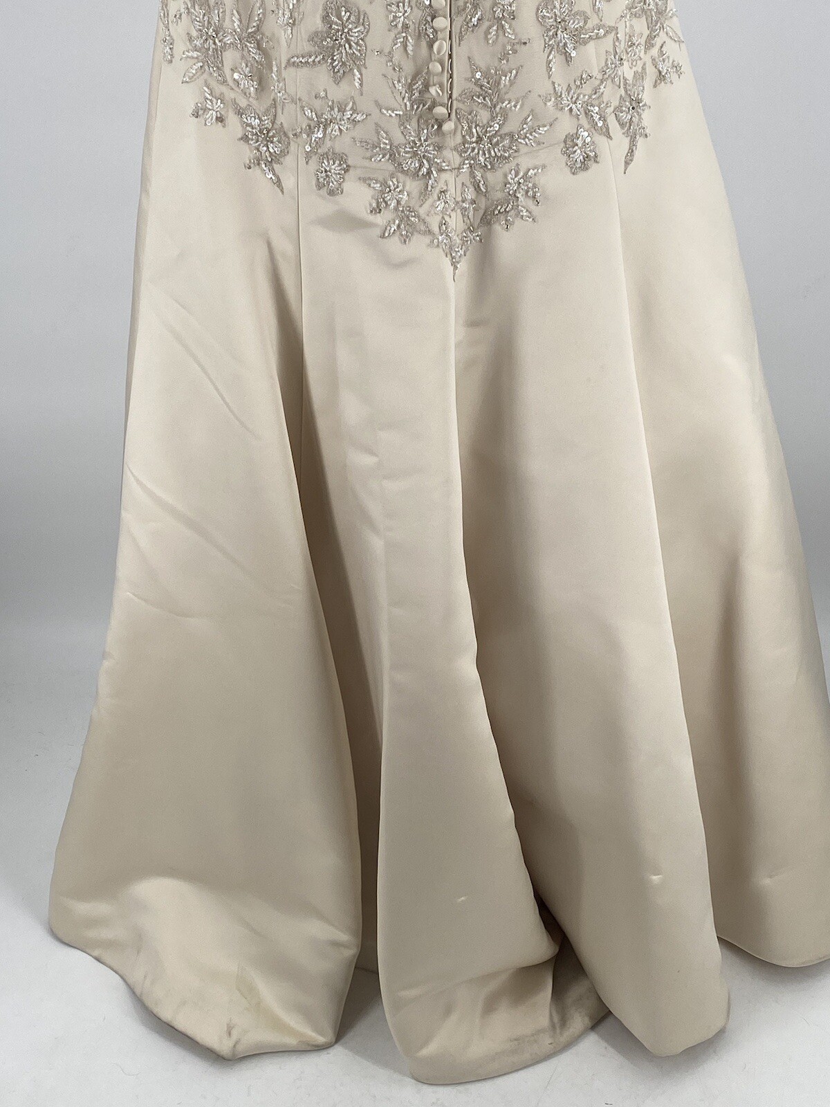 Anjolique Strapless Wedding Dress Beaded Off-White Full Skirt Size 10