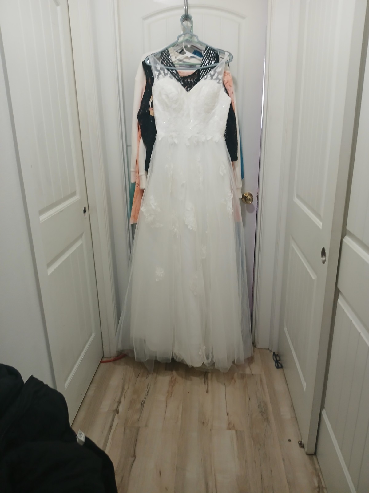 Size 16 Off White Lace Up Back Strapped Wedding Dress Bridal Gown Floral