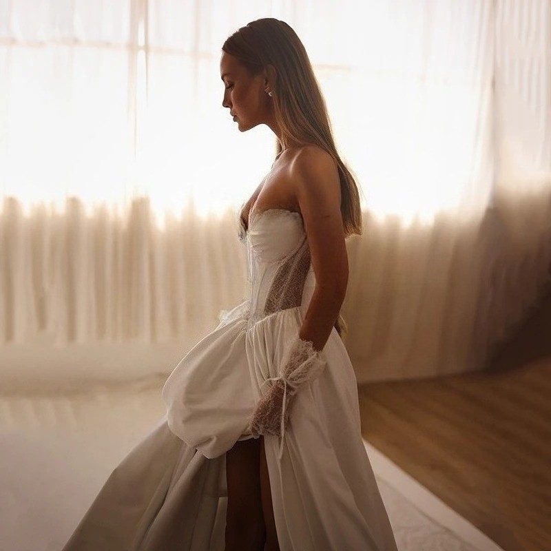 Sexy A-Line Wedding Dresses Sweetheart Lace Side Slit Princess Boho Beach Bridal