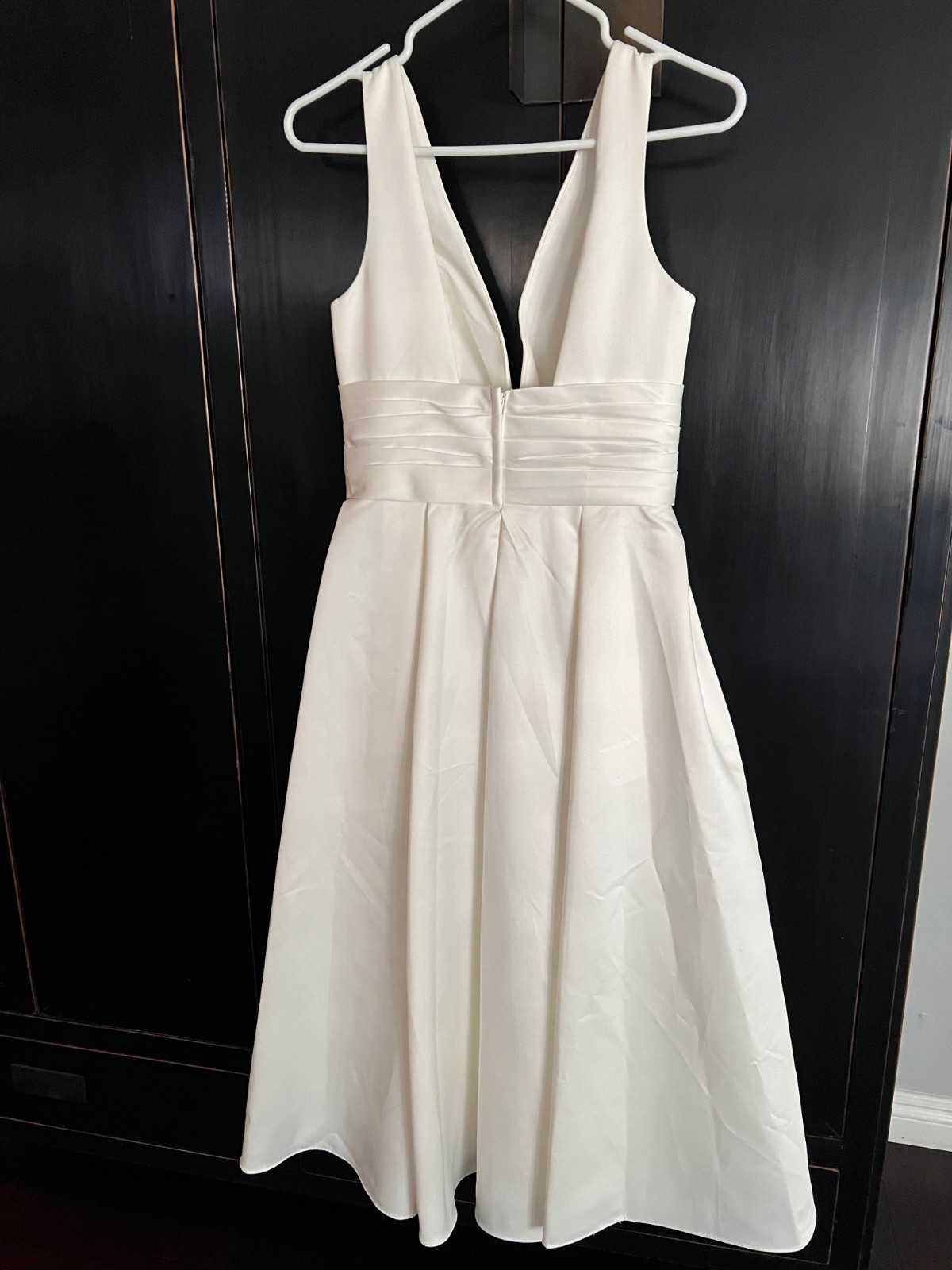 David’s Bridal Wedding Satin V-Neck Tea Length A-Line Dress – Ivory Size 6