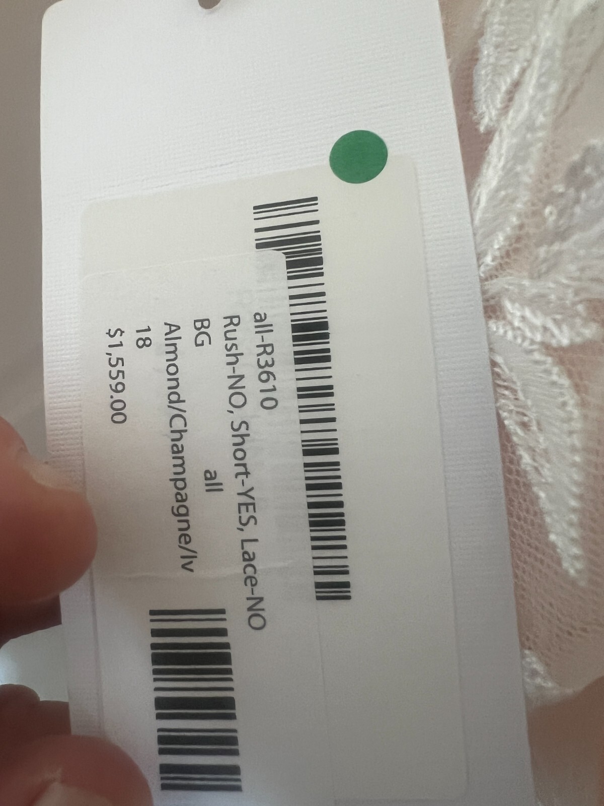 Sample Wedding Dress – Allure Romance Style R3610 – Size 18 – great condition