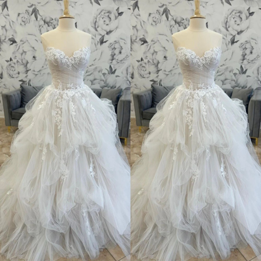 Beach Wedding Dresses Strapless Lace Appliques A Line Boho Bridal Gowns