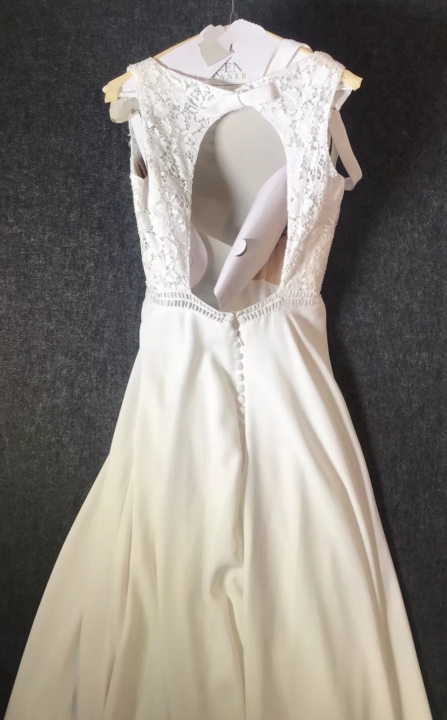 Marylise Embroidered ￼White Wedding Dress