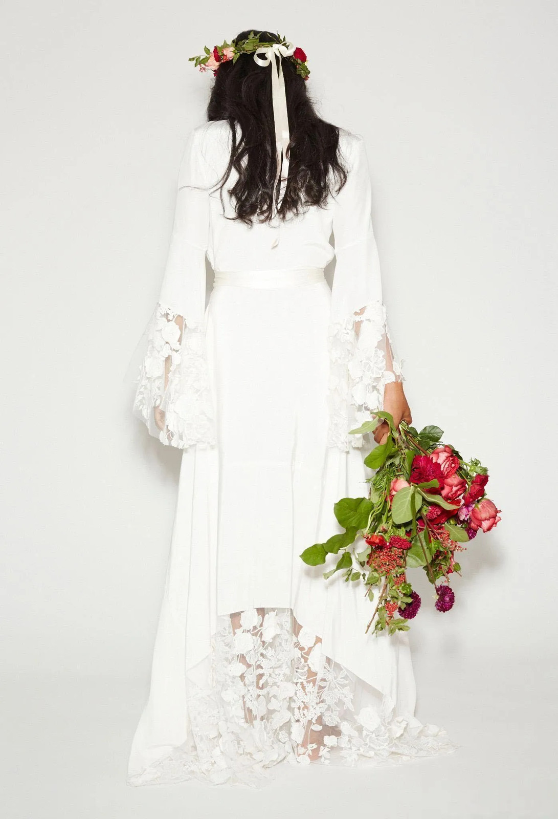 Simple Boho Beach Wedding Dresses Country Long Sleeves Deep V Neck Bridal Gowns