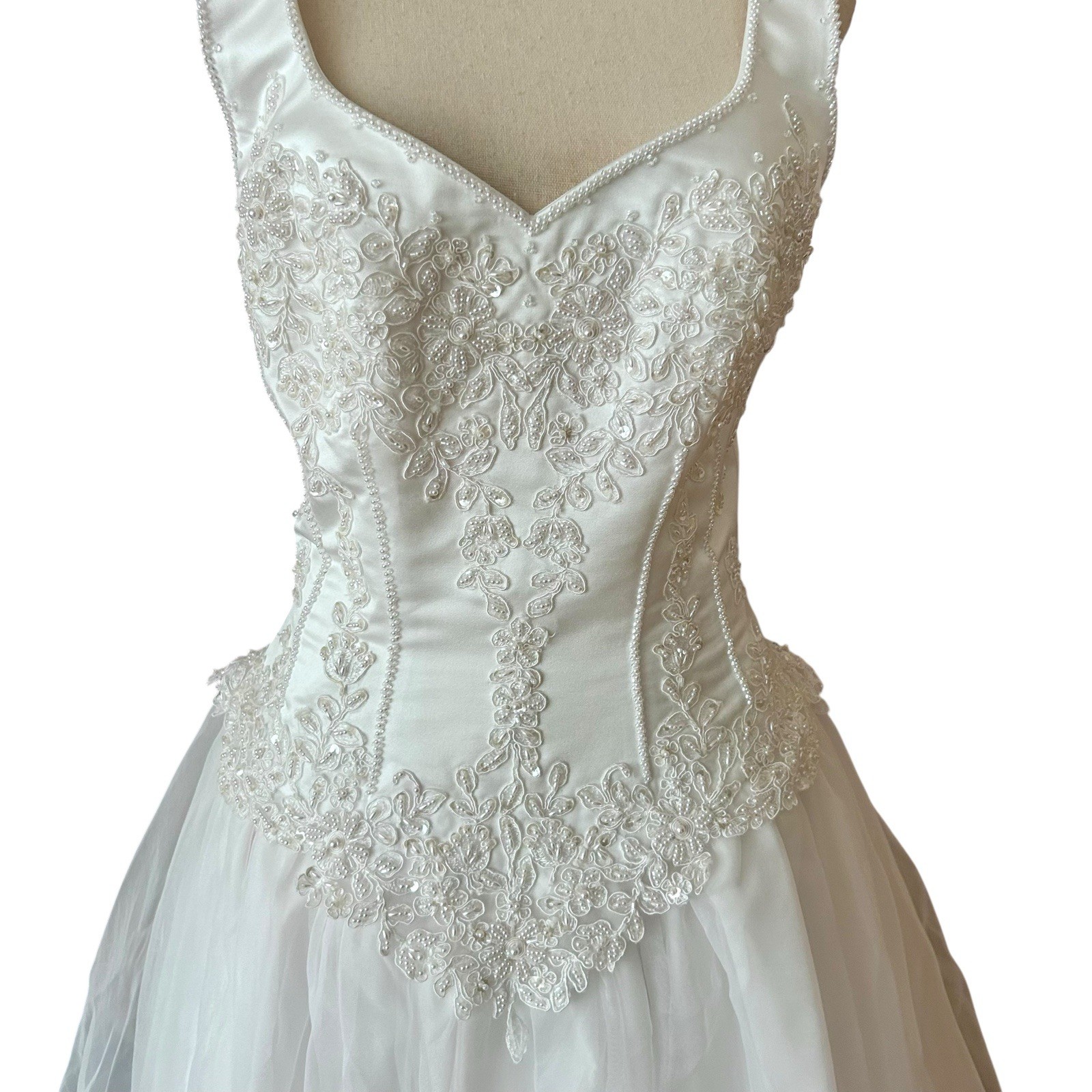 Vintage Mary’s Bridal Corset Lace Wedding Dress Beaded Train Ivory Bridal 8/10