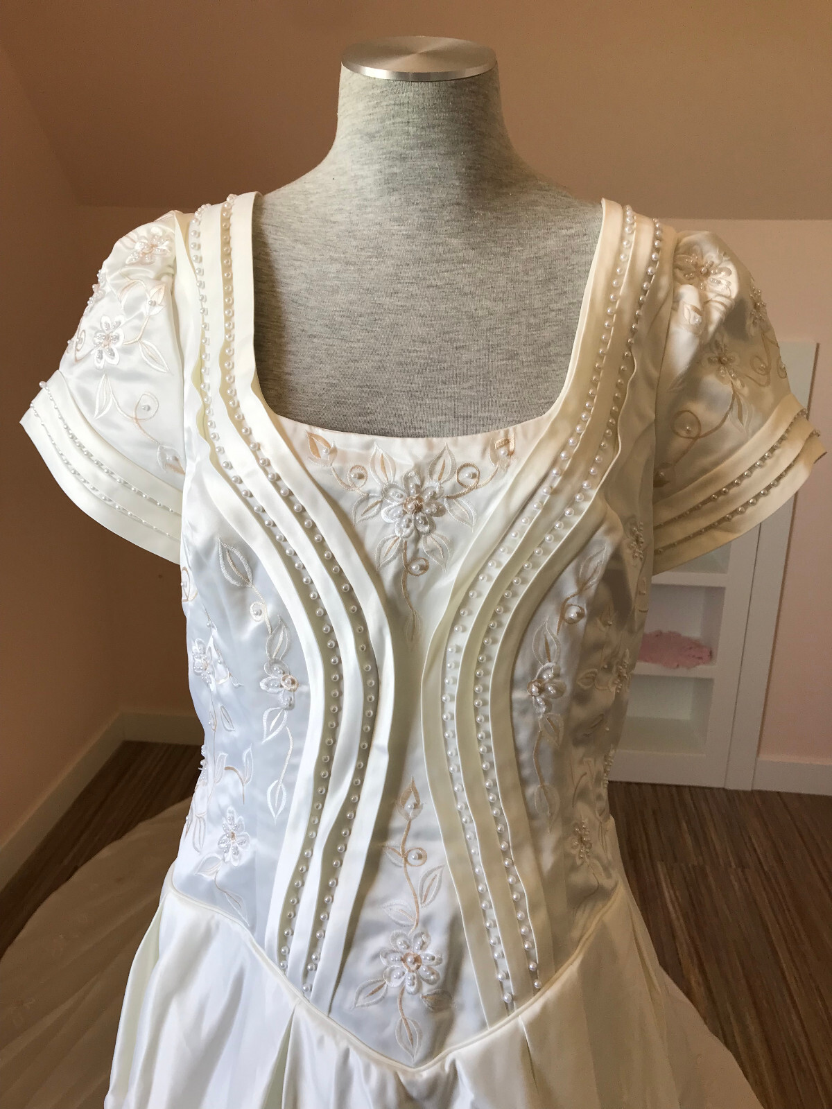 Bridal Originals Embroidered Satin Short Sleeve Wedding Gown Dress w/ Train