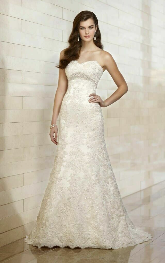 Essense of Australia Wedding Dress 10 Ivory A-line Lace Bling & Strap D1398