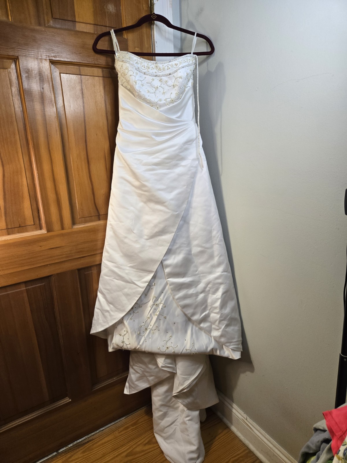 La Sposa Satin Wedding Dress With Floral Beading. *Strap Needs Repair & Cleaning
