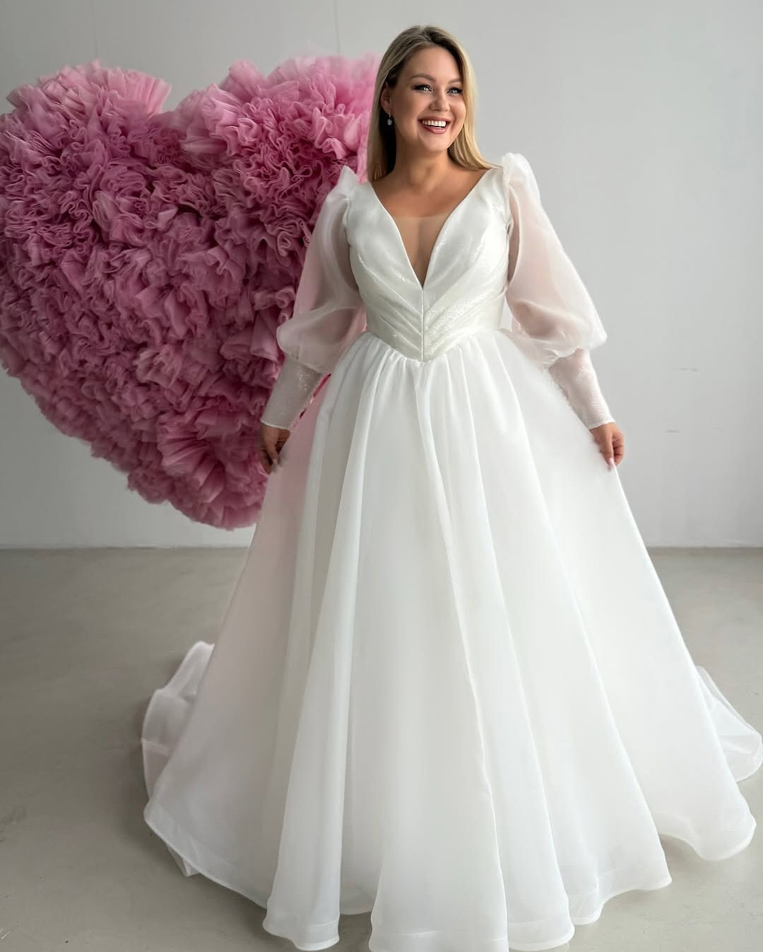 Classic Wedding Dresses Long Sleeves A Line Sweep Train Bridal Gowns Plus Size