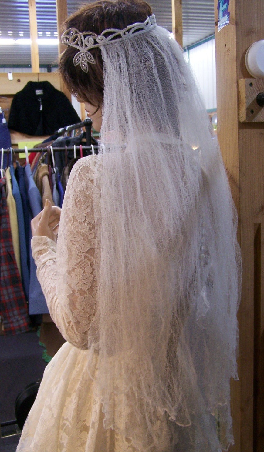 Vintage 1950s Lace Wedding Bridal Gown Dress Peter Pan Collar