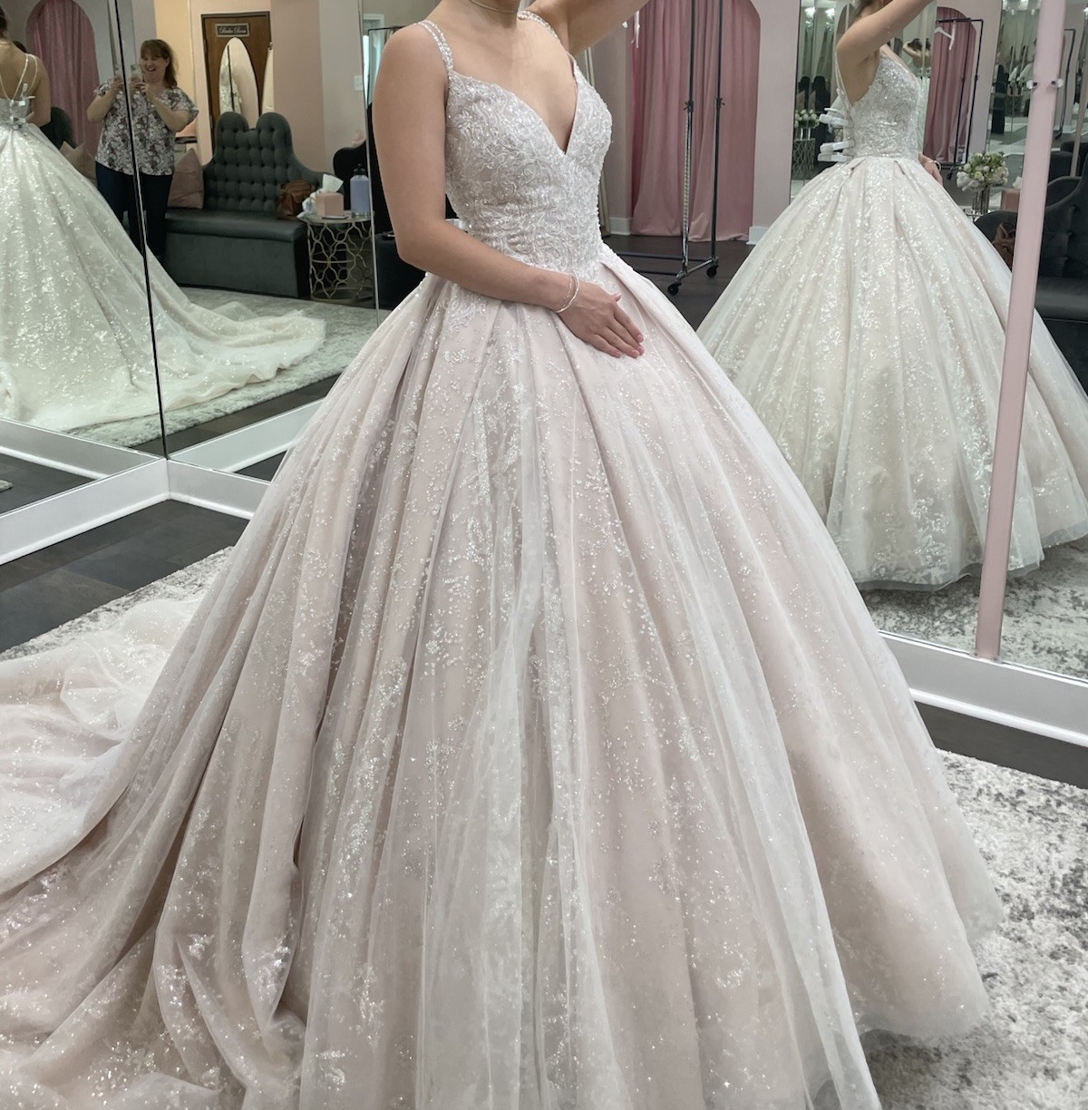 Wedding Dress Ball Gown, Princess, Or quinceañera Essence Of Australia Size 2