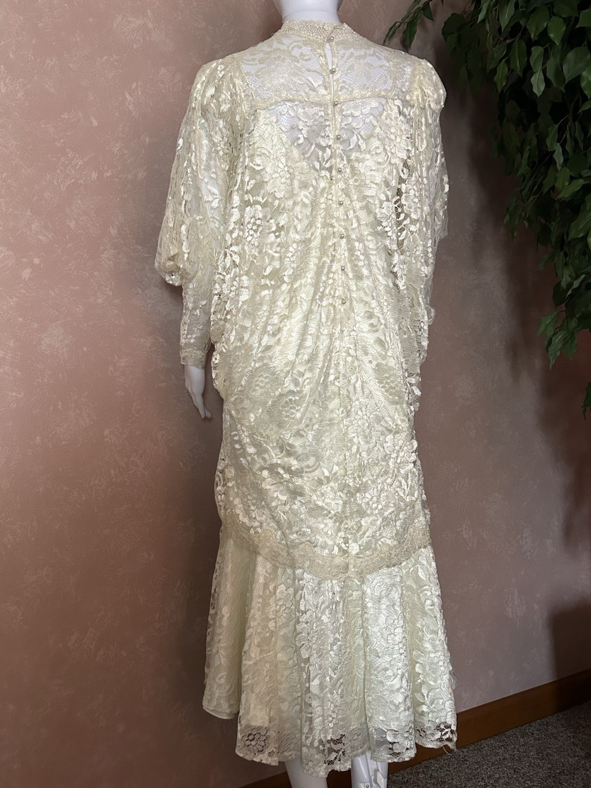WEDDING DRESS Lace Top Over Mid Calf Satin And Lace Tea Length Dress Size 8