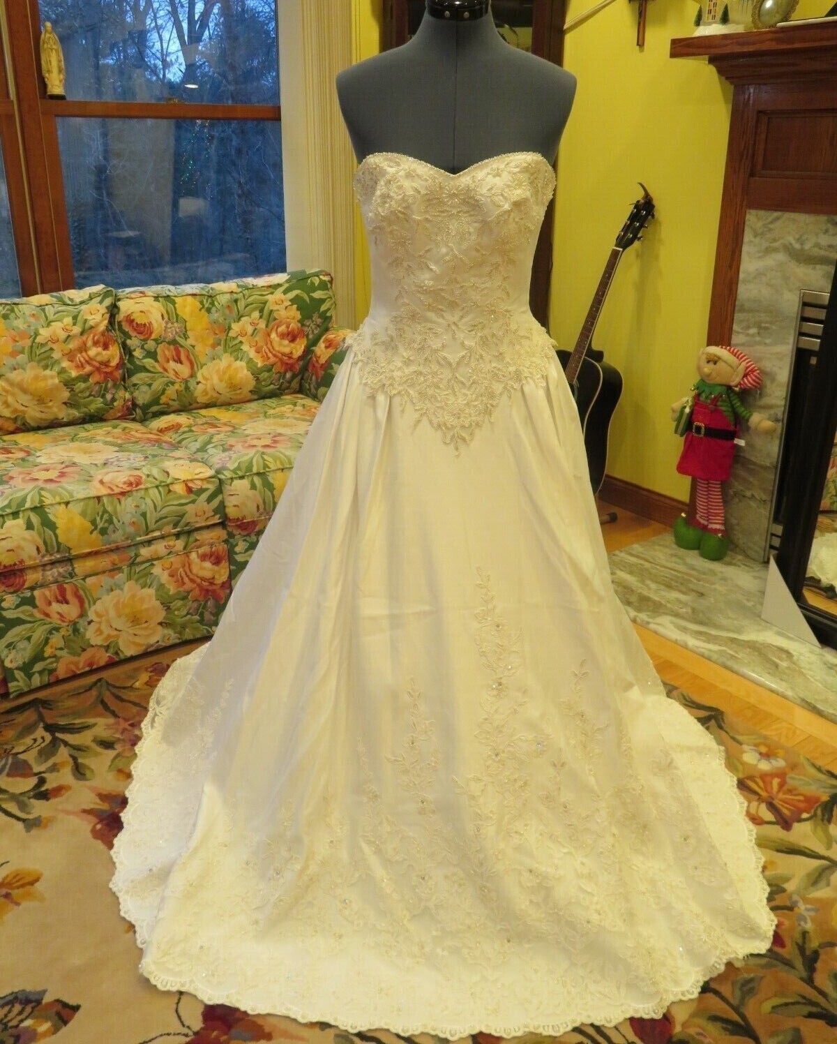 NEW Mary’s ALENCON lace DETACHABLE TRAIN Vintage Wedding Dress PRINCESS Gown WOW