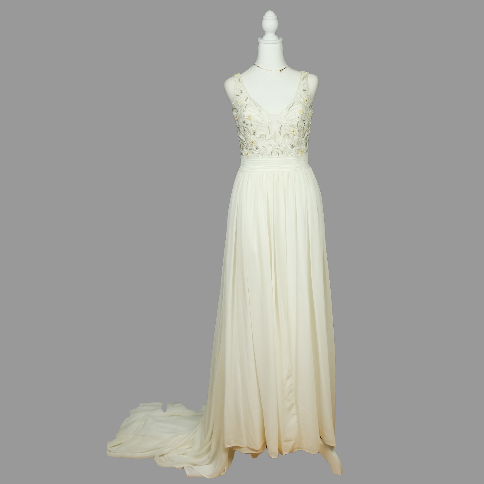 Unbranded pre-owned Ivory Wedding Gown Dress Size S