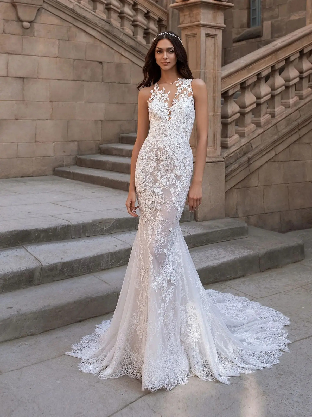 Sexy Mermaid Lace Appliques Wedding Dress Tulle Court Train Lllusion Bridal Gown