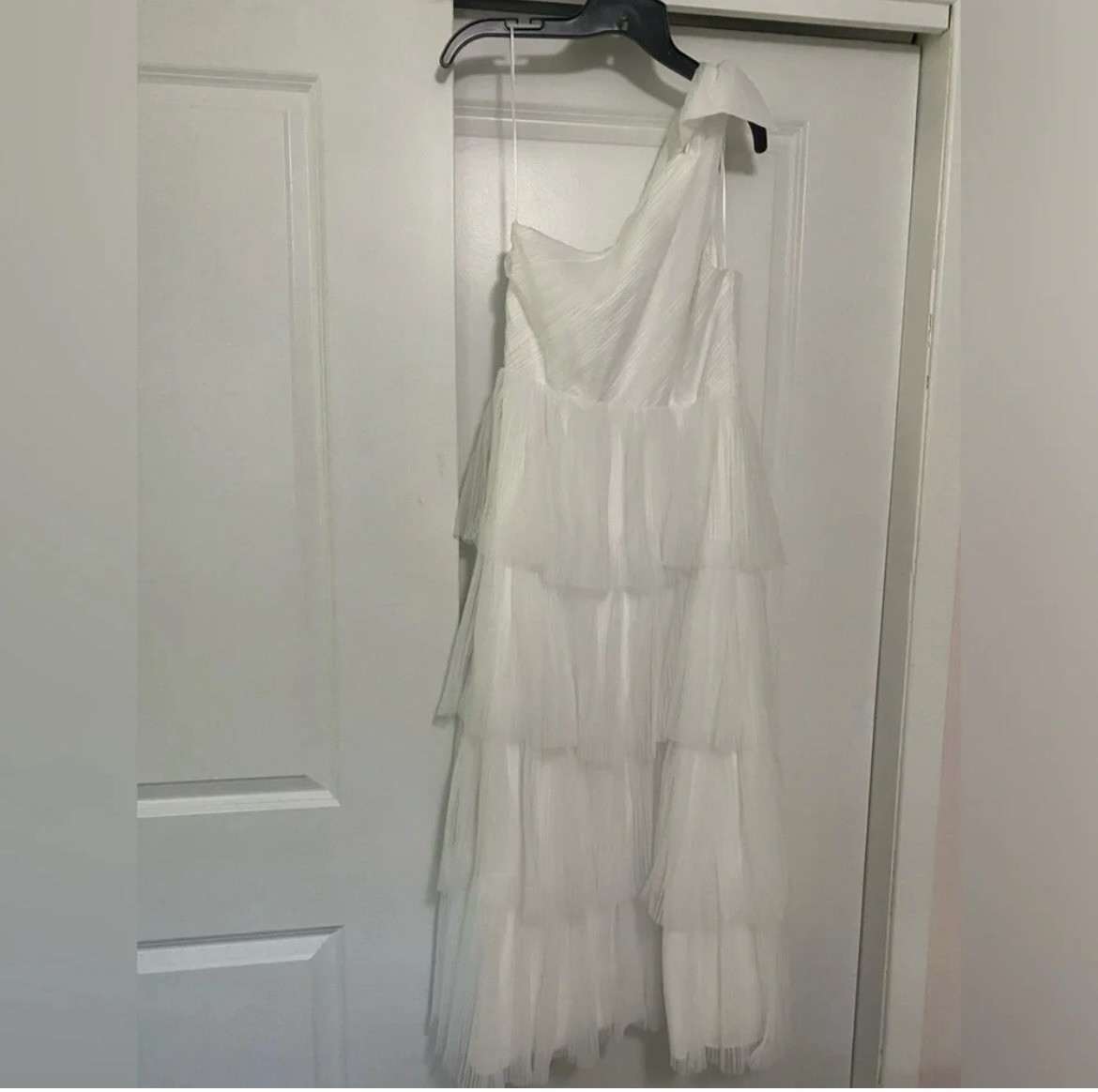 New Show Me Your Mumu Cupcake White Wedding One Shoulder Maxi Tulle Dress Med