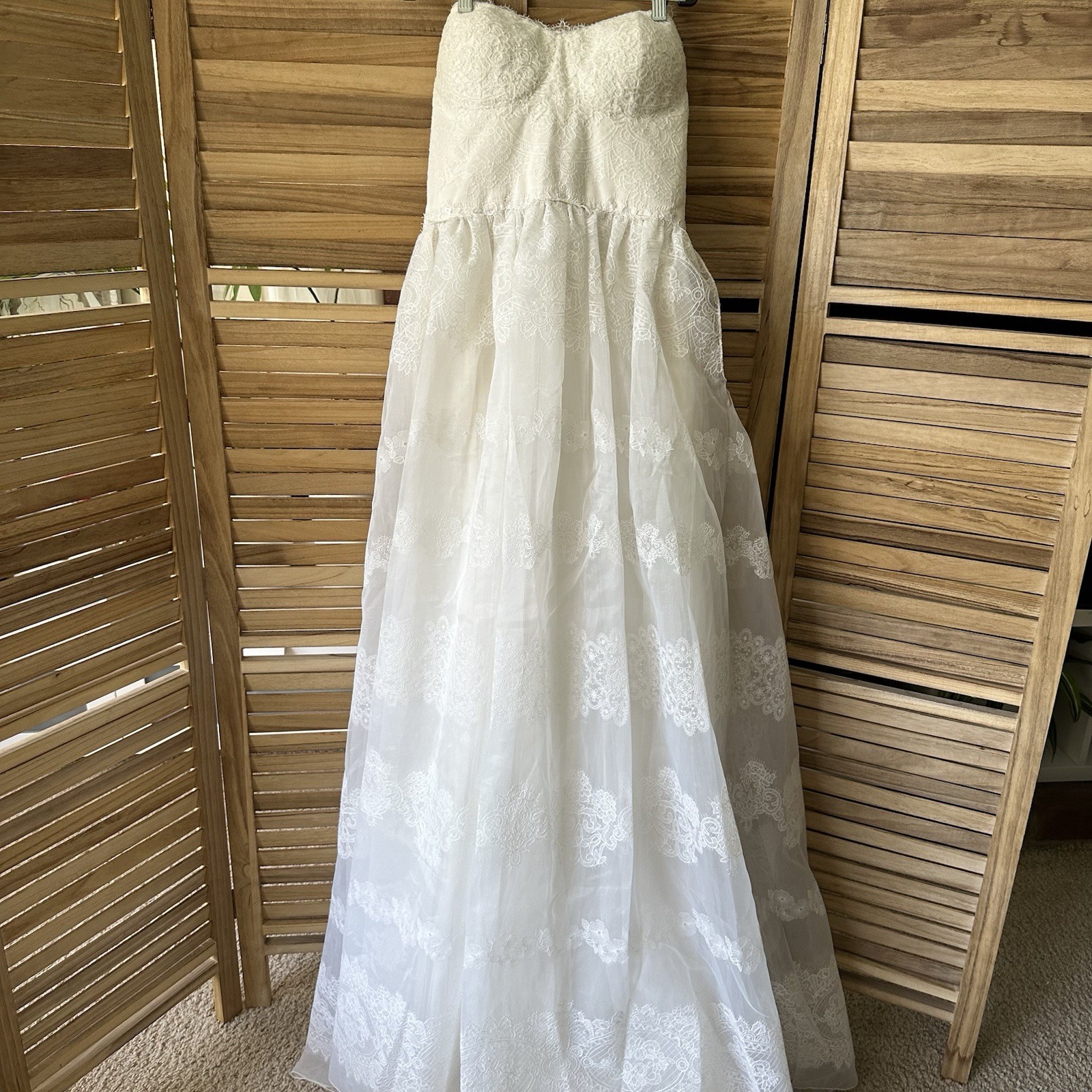 Marchesa Strapless Lace Satin Wedding Gown Cathedral Train Bridal Dress Size 10