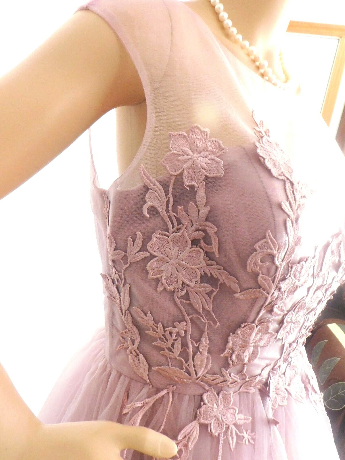 Vintage Floral Embroidered Mesh Sleeveless Polyester Cotton Wedding Dress XL