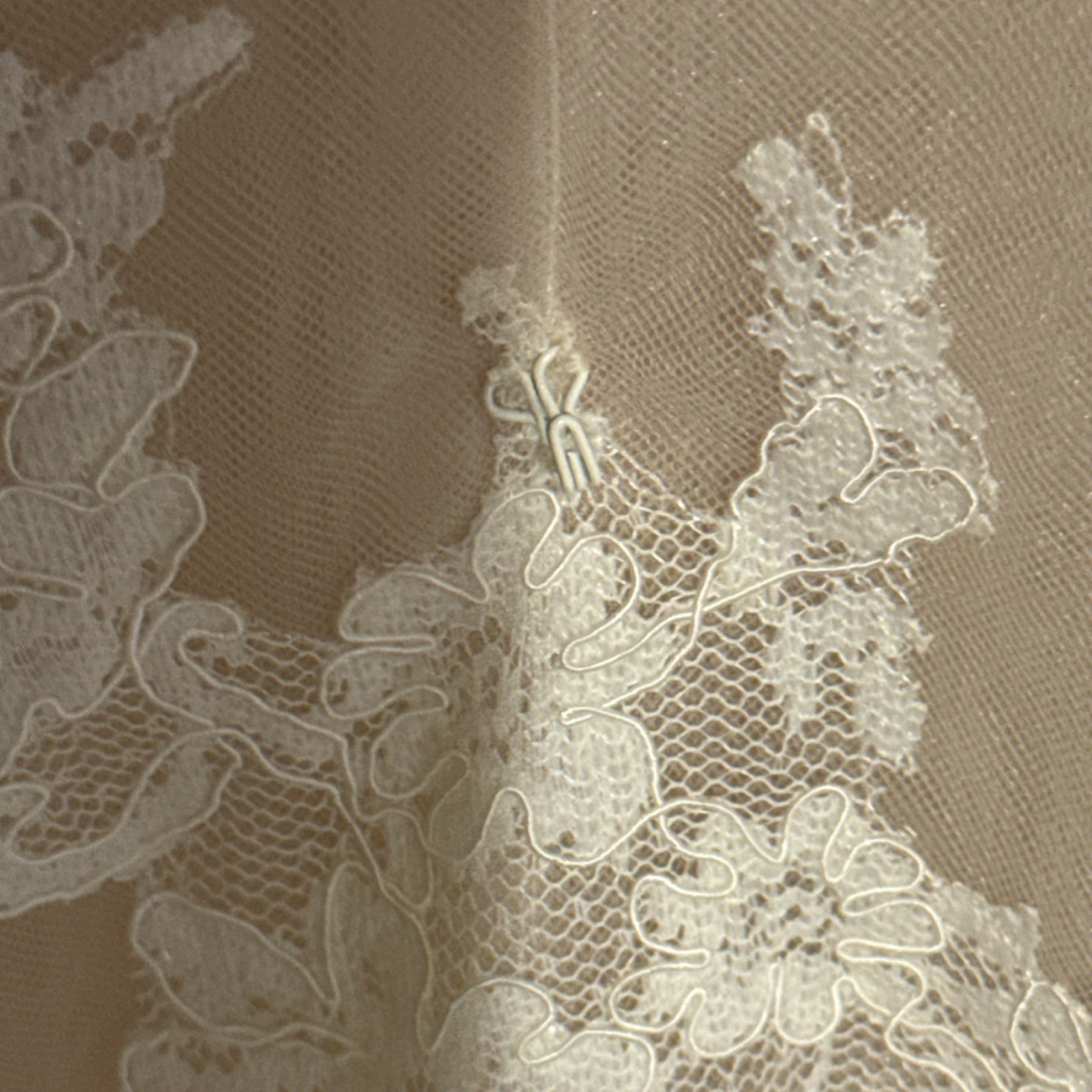Mori Lee 2674 Wedding Dress Size 10 – Unaltered – Blush Lace & Organza