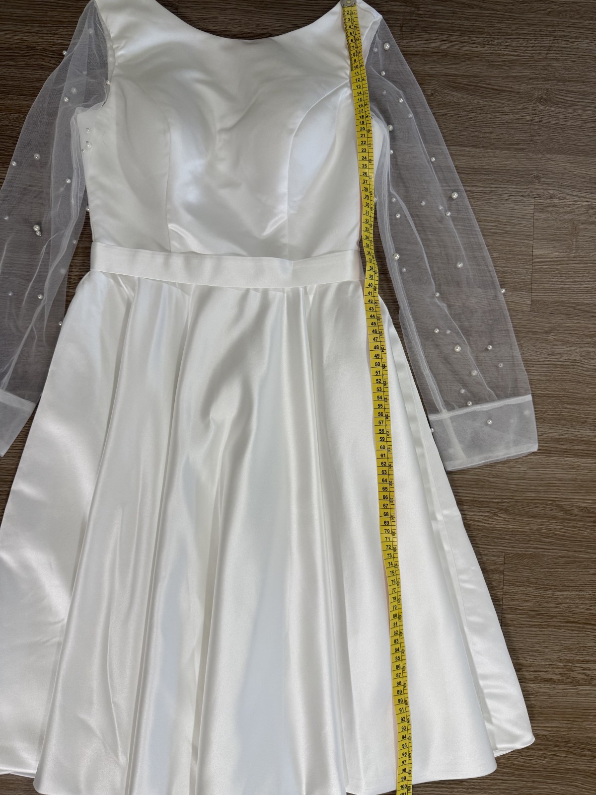 Elegant Wedding Dress A-line Pearl Long Sleeve Tea-Length Satin Bridal Gown