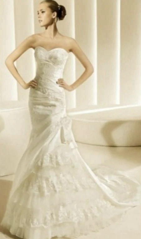 LA SPOSA “Madeira” Wedding Dress Champagne & Gold, NWT Size 36
