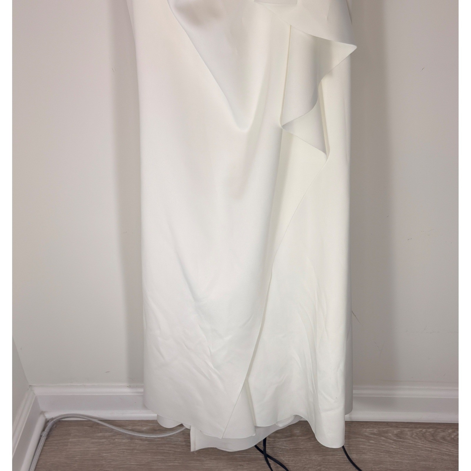 Xscape Maxi Dress Wedding Formal White One Shoulder Scuba Ruffle Dress Size 8