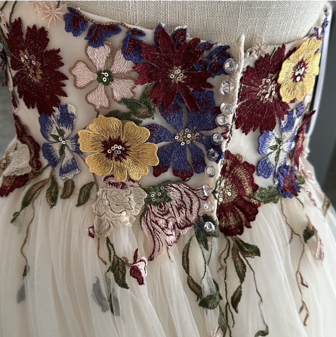 Nicole Colet Floral Wedding Dress Size 12